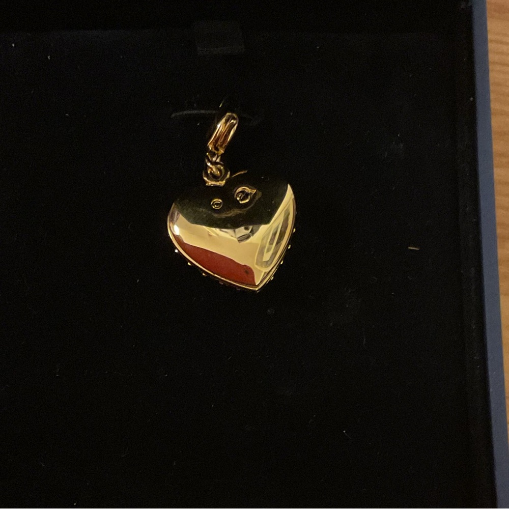 NIB Swarovski crystal heart charm - Picture 3 of 4